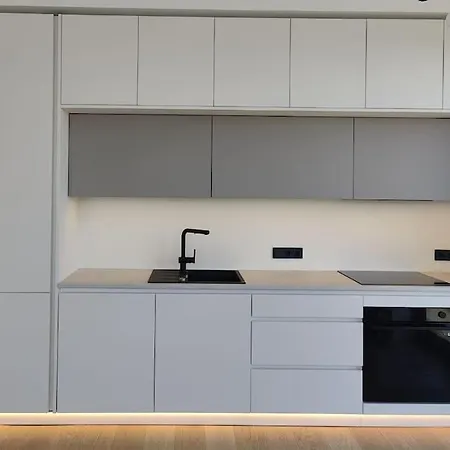 New Nordic 2br: & Forest, Family-friendly Lejlighed